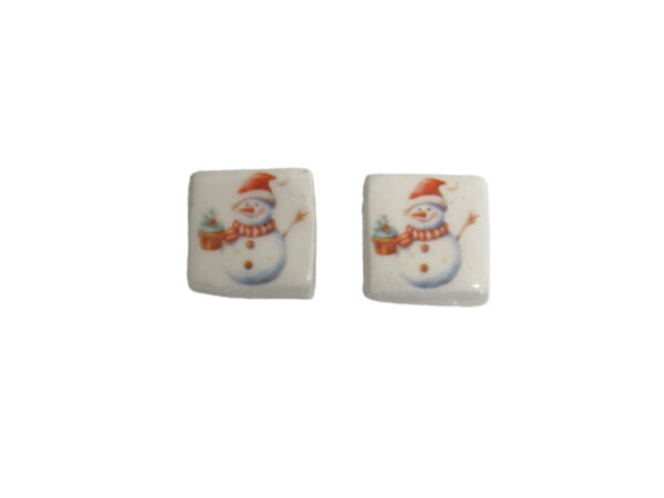 Snowman holding basket post earring -white backgrounf