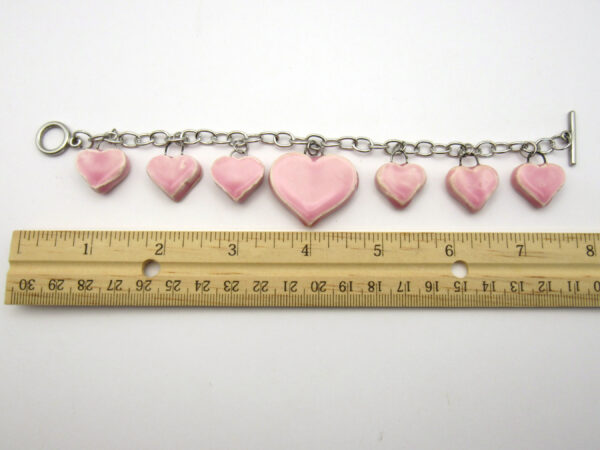 Pink Heart dangle charm bracelet with ruler - IMG_9265